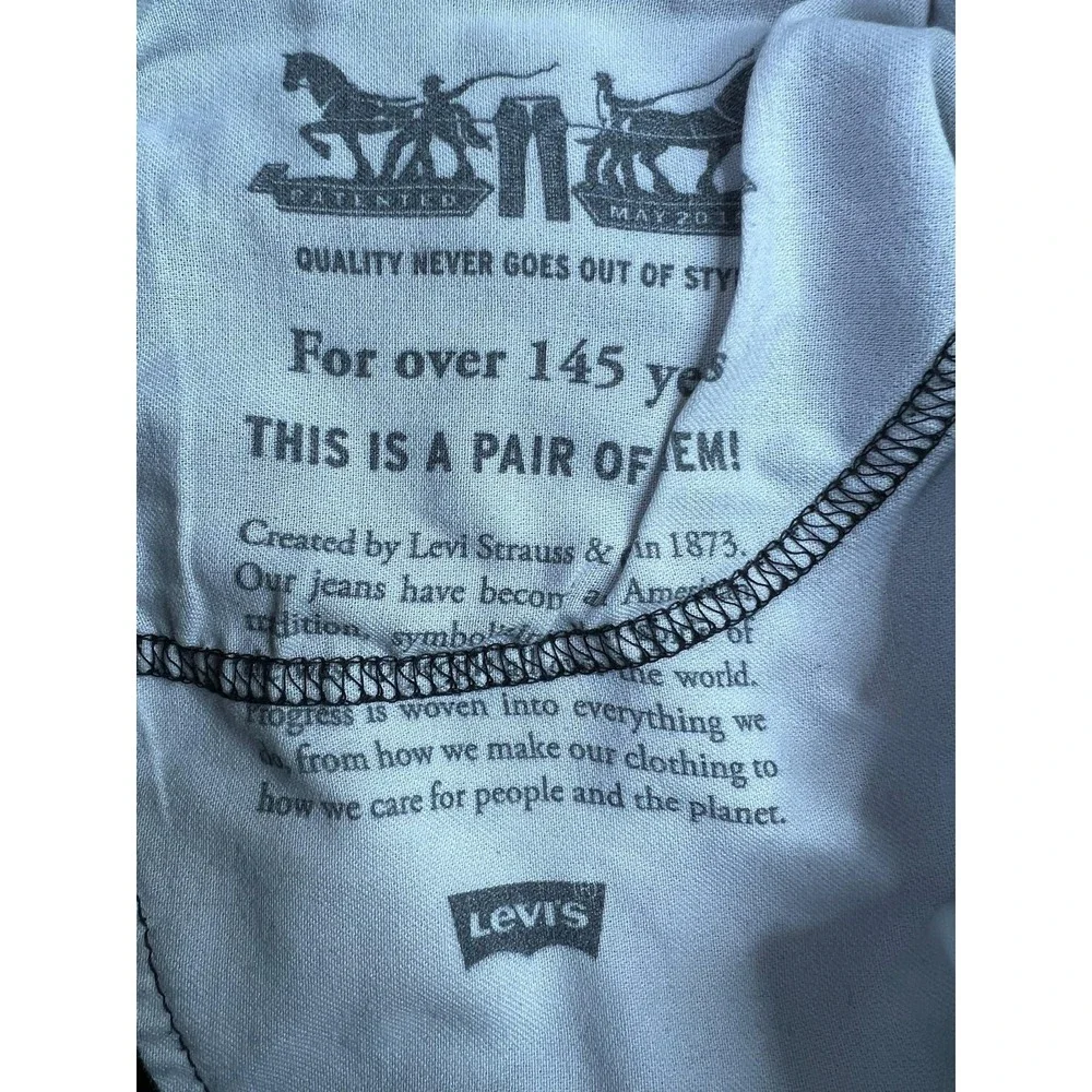 Levis levis 511